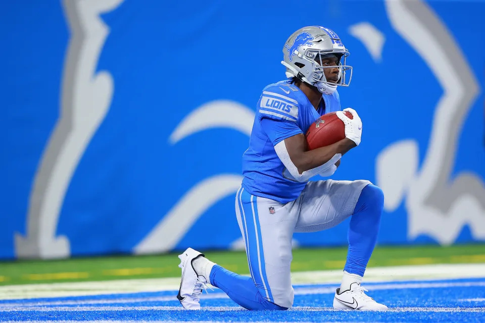 The NFL approved a rule change for the next year that will allow teams to fair catch kickoffs anywhere inside their own 25-yard line and have the ball automatically spotted at the 25. (Photo by Rey Del Rio/Getty Images)