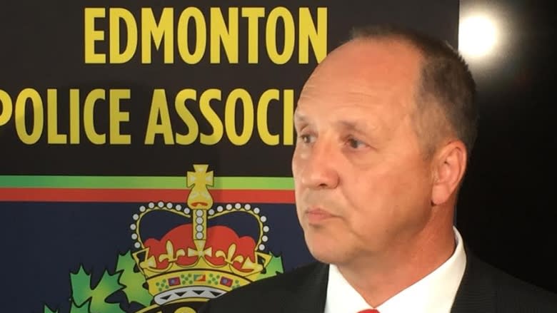 Edmonton police chief welcomes review of leadership