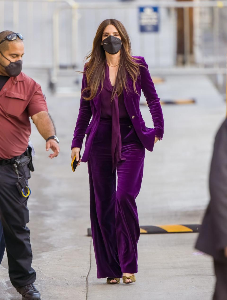 Sandra Bullock is seen at “Jimmy Kimmel Live” in Los Angeles, California on November 22, 2021. - Credit: RB/Bauergriffin.com / MEGA