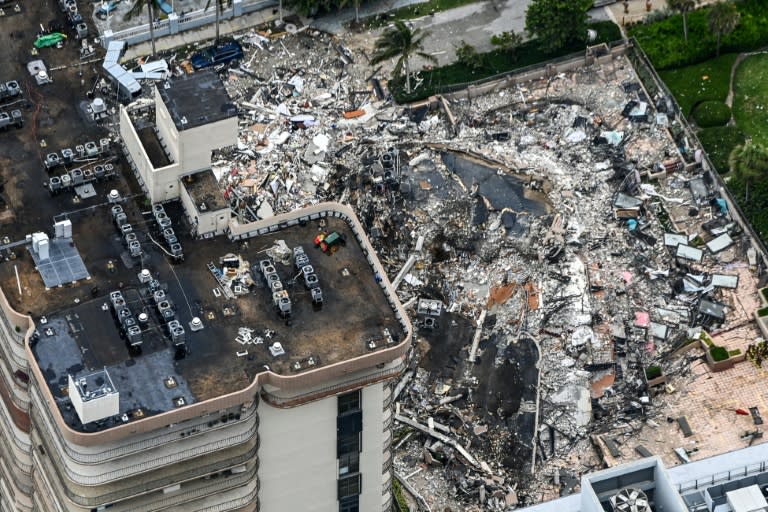 Search and rescue personnel working on site after the partial collapse of Champlain Towers in Surfside, Florida