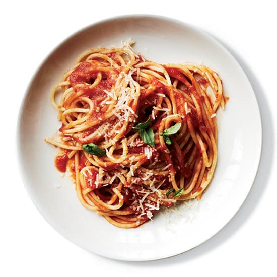 Sauce-Simmered Spaghetti al Pomodoro