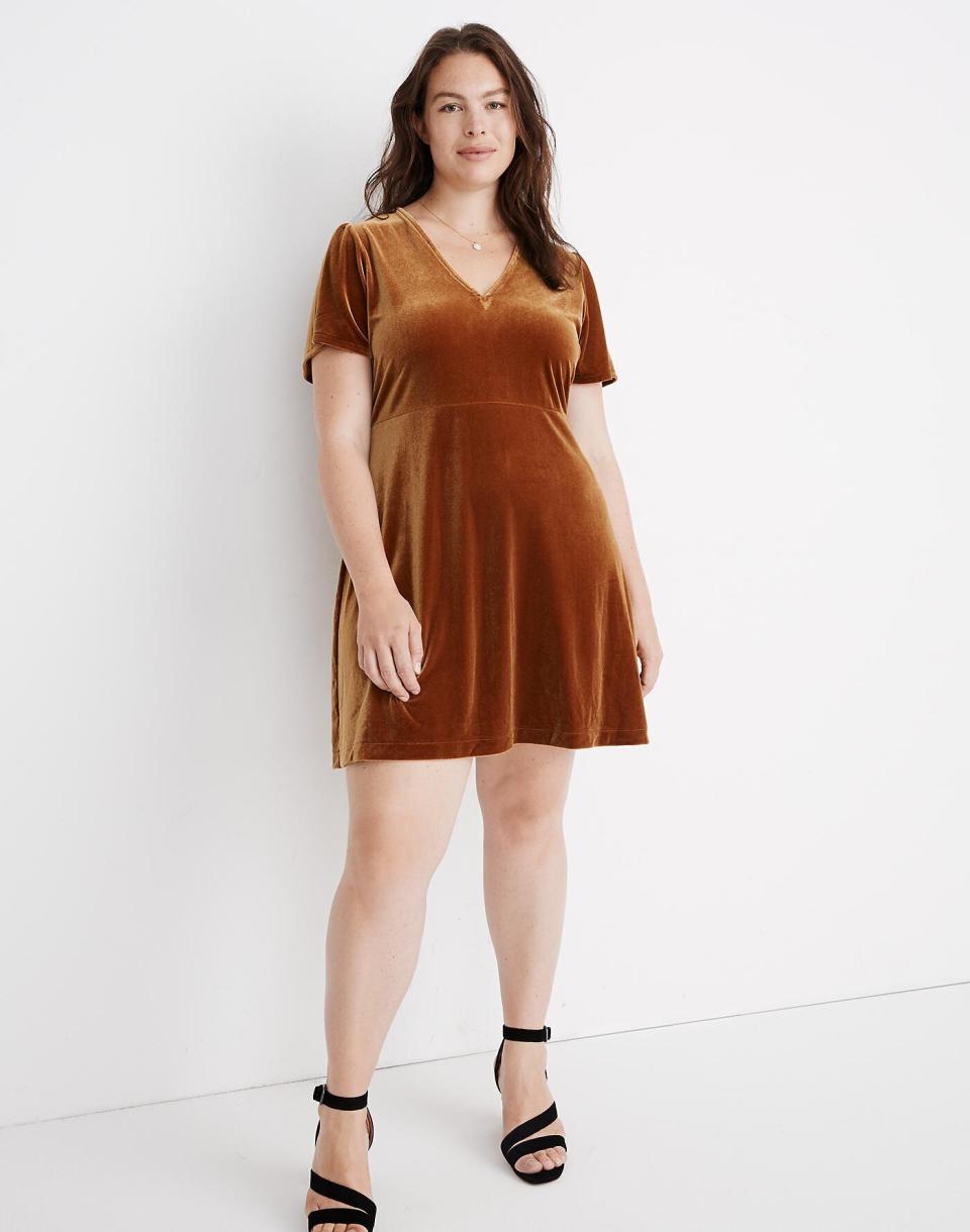 <i>Get the <a href="https://www.madewell.com/velvet-v-neck-flutter-sleeve-dress-AF173.html?dwvar_AF173_color=BR0036&amp;cgid=apparel-dress#start=21" target="_blank" rel="noopener noreferrer">Madewell Velvet V-Neck Flutter-Sleeve Dress</a> for $88.&nbsp;</i>