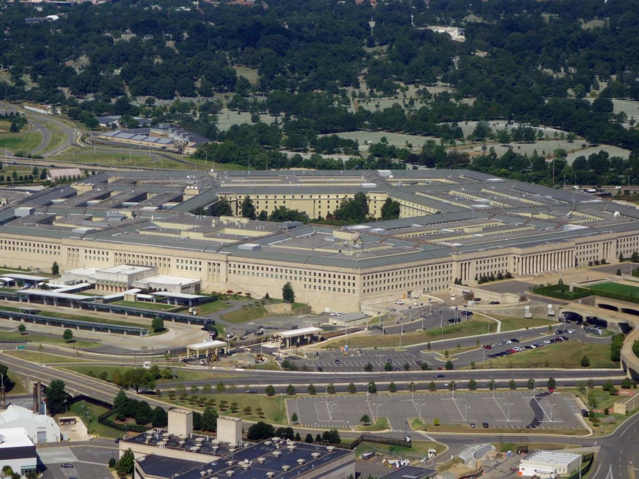 The Pentagon from above: Saul Loeb (AFP)