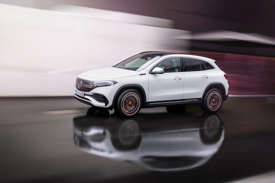 Mercedes EQA crossover EV