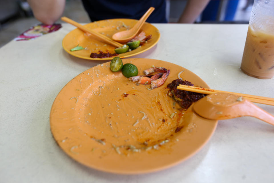 Swee Guan Hokkien Mee - empty plates