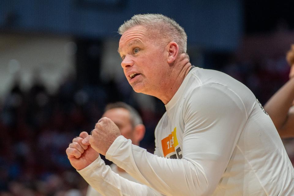 Oct 22, 2023; Dayton, OH, USA;
Ohio State Buckeyes head coach Chris Holtmann calls out to his players during their game against the Dayton Flyers on Sunday, Oct. 22, 2023 at University of Dayton Arena.