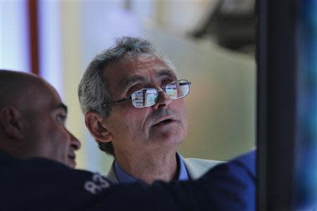 Traders work on the floor of the New York Stock Exchange, September 12, 2013.REUTERS/Brendan McDermid