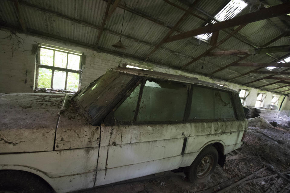 A Range Rover was found abandoned in one of the outbuildings (Caters)