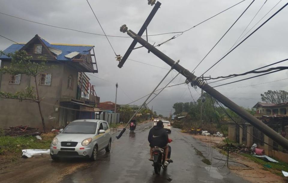 Calle en Nicaragua afectada por las lluvias.