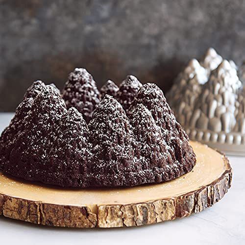 Nordic Ware 3D Christmas Tree Pan  Christmas cake designs, Holiday recipes  christmas, Tree cakes