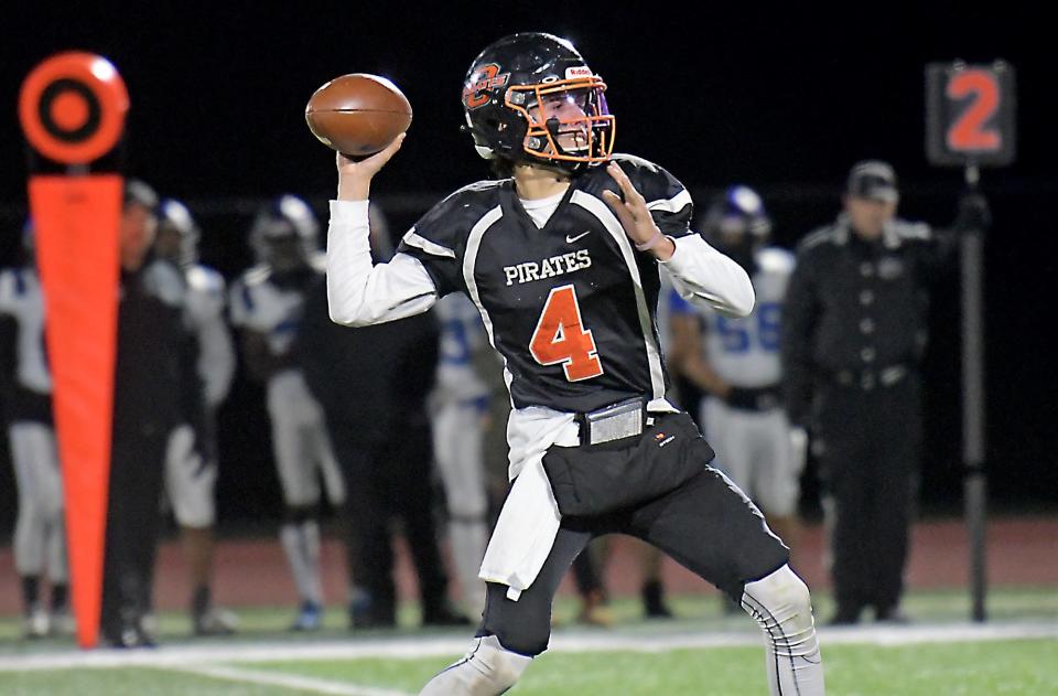 Oxford's Lucas Lambert is among the players suiting up on Friday in the Central Mass. All-Star football game.