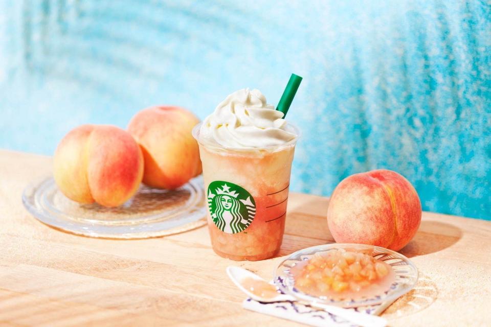 日本星巴克 Peach on the peach frappuccino