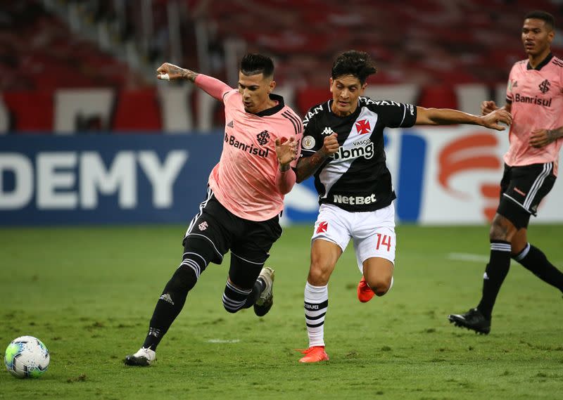 Brasileiro Championship - Internacional v Vasco da Gama