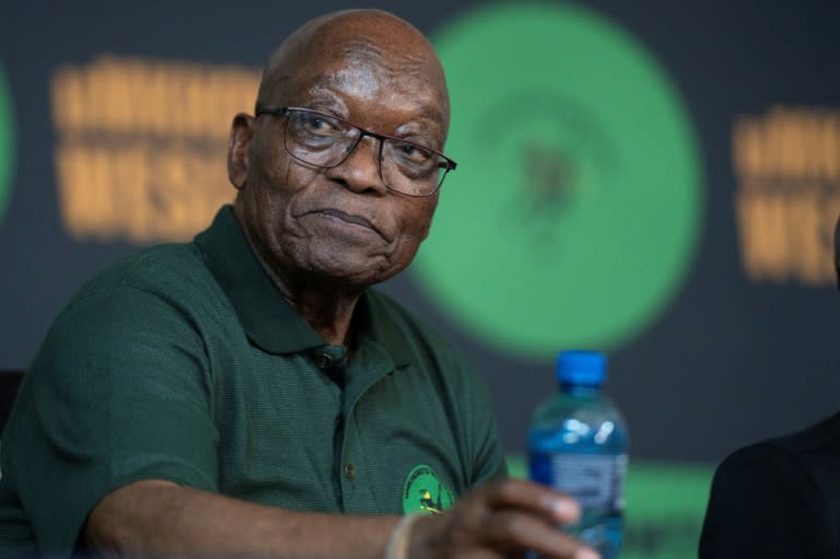 Ein Gericht in Südafrika will am Dienstag darüber entscheiden, ob Ex-Präsident Jacob Zuma bei der kommenden Wahl kandidieren darf oder nicht. Die Wahlkommission hatte Zuma im März von einer Kandidatur ausgeschlossen. (Ihsaan HAFFEJEE)