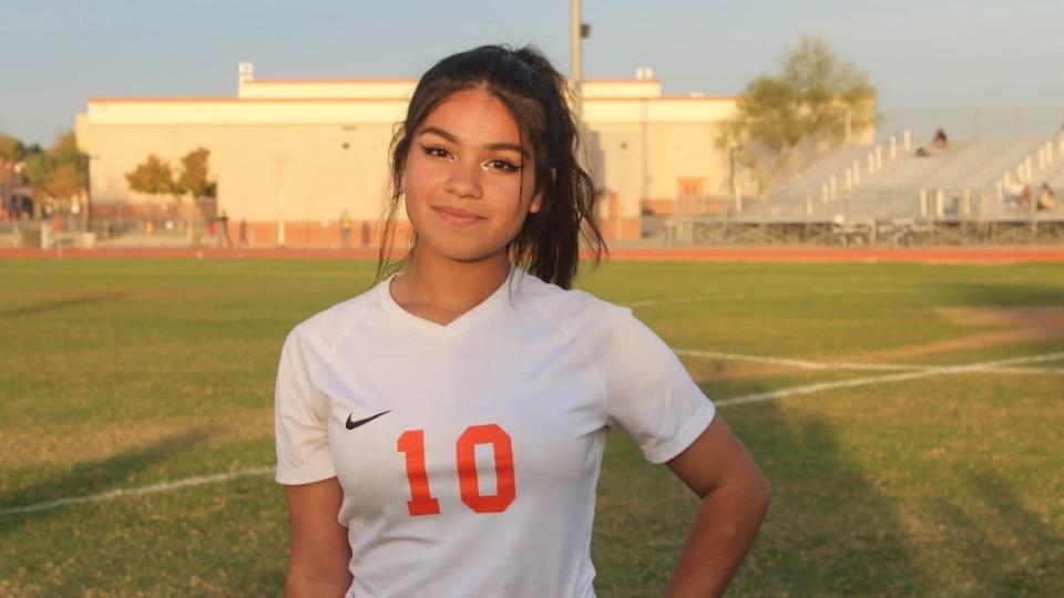 Iraís Lares-Tapia of Trevor Browne led 6A with 38 regular season goals.