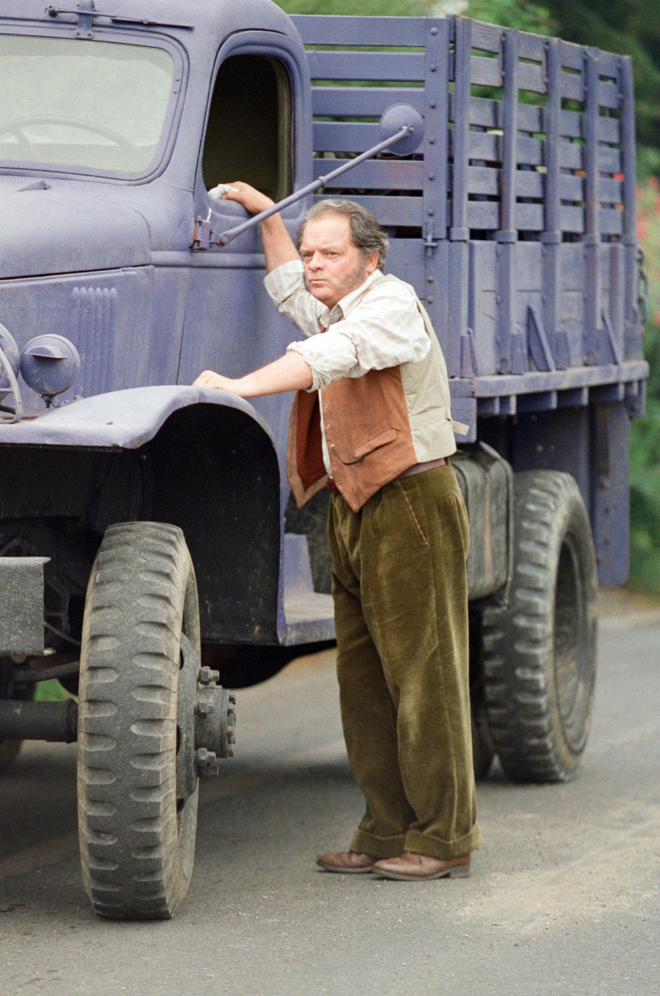 David Jason starred as Pop Larkin in 'The Darling Buds of May'. (Photo by Harry Prosser/Mirrorpix/Getty Images)