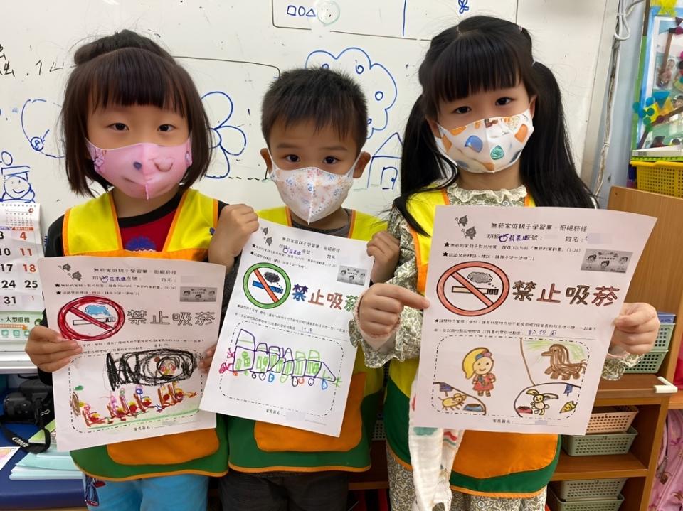 《圖說》三重高中-幼兒園無菸家庭親子課程，推動菸檳防制全齡化。〈教育局提供〉