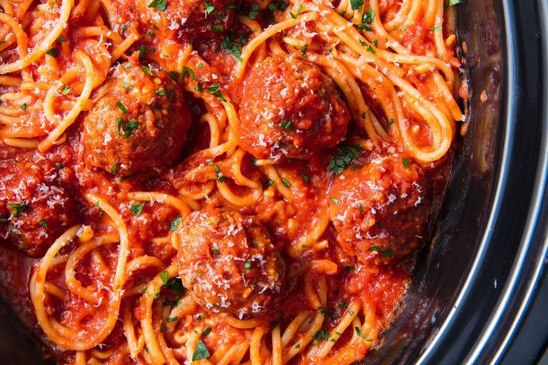 13) Crock-Pot Spaghetti and Meatballs