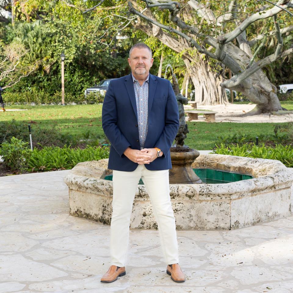 Dustin Mizell, a landscape architect with Palm Beach-based Environment Design Group, spearheaded the restoration of Phipps Plaza Park. Mizell is a board member of the nonprofit organization Top of Mind, which collaborated with the town on the project.