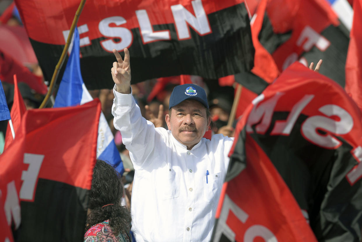 Nicaraguan President Daniel Ortega&nbsp;takes part in the commemoration of the 39th anniversary of the Sandinista Revolution at 'La Fe' square in Managua, the nation's capital, on July 19. (Photo: MARVIN RECINOS via Getty Images)