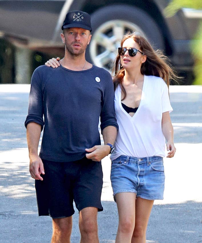 Chris Martin y Dakota Johnson