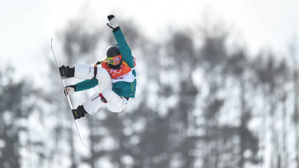 <p>Australia's Emily Arthur qualified fo r the finals of the womens halfpipe. Pic: Getty</p>