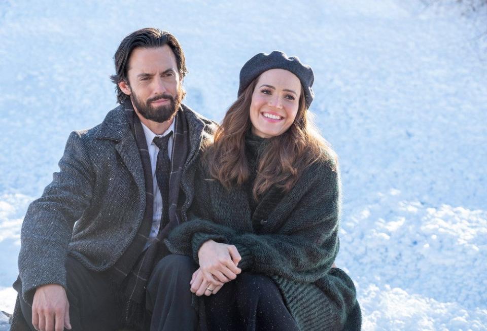 Milo Ventimiglia (left) as Jack and Mandy Moore as Rebecca Pearson in the fourth episode of the final season.