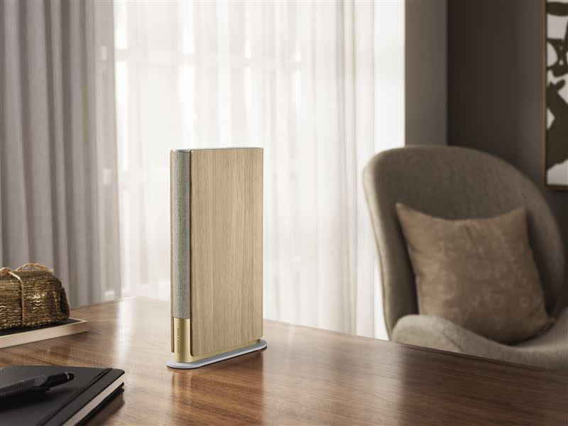 Beosound Emerge香檳金，建議售價為NT$25,990。（圖／品牌提供）