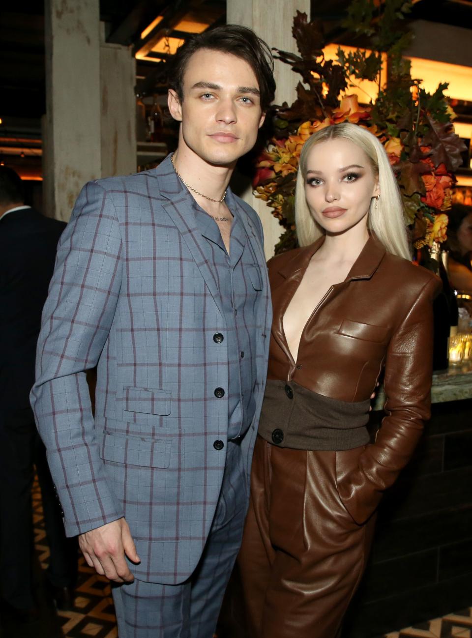 Dove Cameron & Thomas Doherty