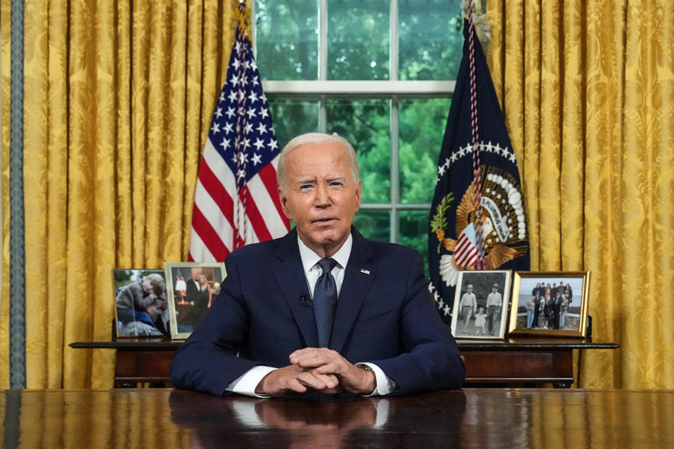 Imagen: El presidente Biden se dirige a la nación desde la Oficina Oval de la Casa Blanca (Erin Schaff/The New York Times pool via Getty Images)