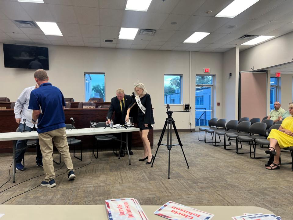 Organizers of the Warren County candidate forum set up for the District 43 Republican candidates' segment at the county administrative center in McMinnville, Tennessee on July 8. At the center are incumbent Rep. Paul Sherrell, R-Sparta, and Miss Tennessee Carley Vogel.