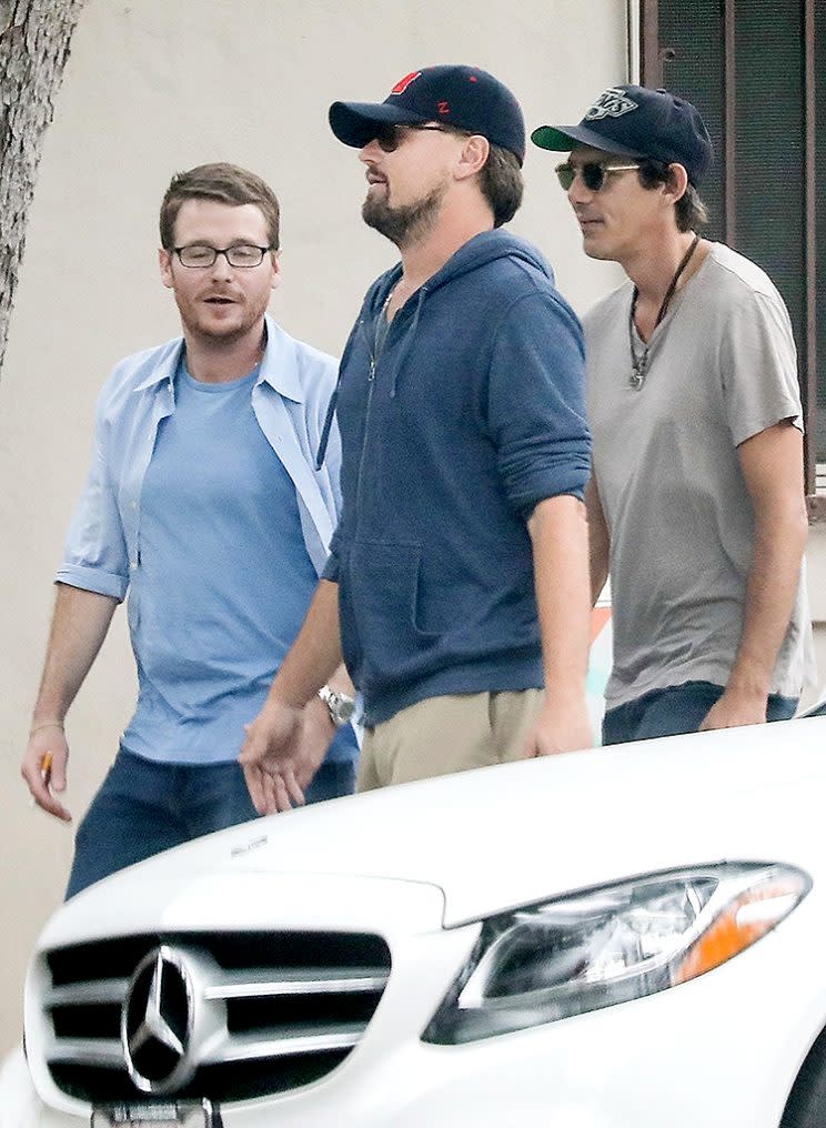Leonardo DiCaprio, Kevin Connolly, and Lukas Haas attend Ruby Maguire's play. (Photo: SPOT/BACKGRID)