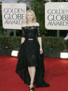 <p>Aunque no se llevó el Globo de Oro, Cate Blanchett nos dio toda una lección de estilo en la alfombra roja tras elegir uno de los vestidos más originales de Karl Lagerfeld. (Foto: Gtres). </p>