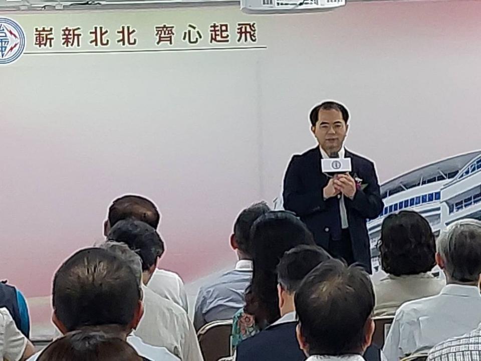 《圖說》台電台北北區營業處關渡新大樓啟用典禮貴賓台灣士林地方檢察署顏迺偉檢察長。〈台電北北區處提供〉