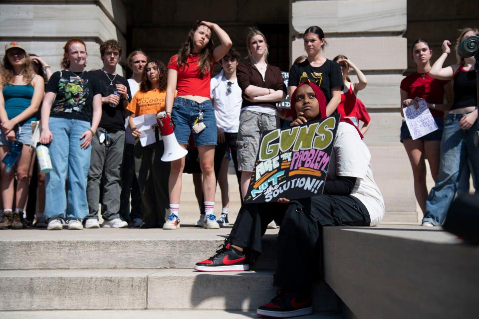Nashville high schoolers protest on the steps of the Tennessee Capitol on Monday.