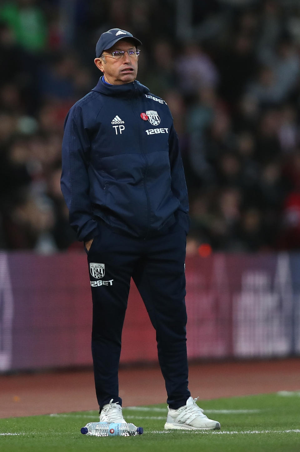 Tony Pulis looks on during West Brom’s loss to Southampton.