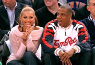 <p>The couple watched Bey's hometown team the Houston Rockets take on Jay-Z's home city's team the New York Nicks together.</p>