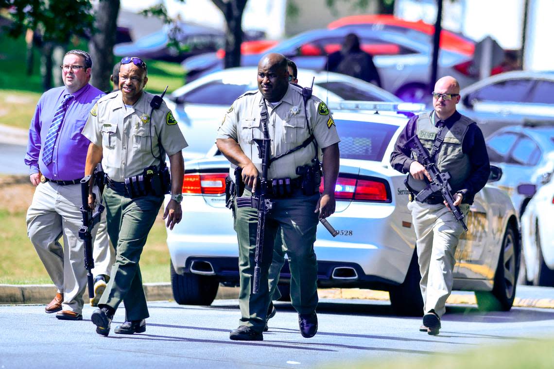 Law enforcement officers in 2022 searched an apartment complex off Thomaston Road during a search for two suspects who allegedly fired at Bibb County sheriff’s deputies.