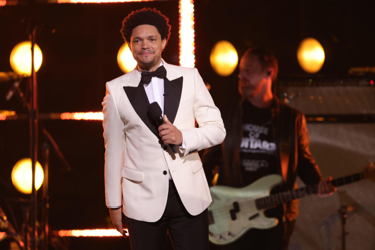 Trevor Noah Returning to TV as Grammy Host for Third Time