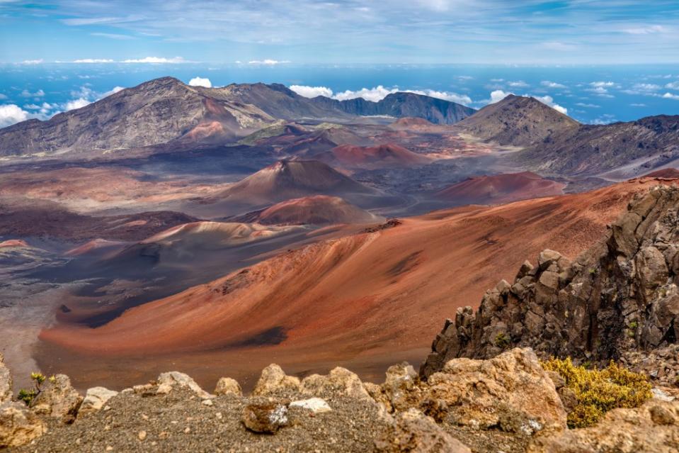 Haleakalā is a sought-after spot for sunrise. Steve – stock.adobe.com