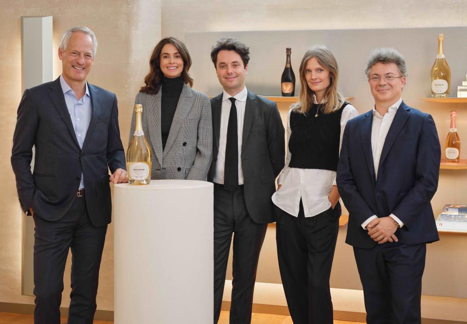  Philippe Schaus, Maggie Frerejean-Taittinger, Rodolphe Frerejean-Taittinger, <a href="https://www.yahoo.com/lifestyle/french-model-constance-jablonski-top-190000159.html" data-ylk="slk:Constance Jablonski;elm:context_link;itc:0;sec:content-canvas;outcm:mb_qualified_link;_E:mb_qualified_link;ct:story;" class="link  yahoo-link">Constance Jablonski</a> and David Serre.