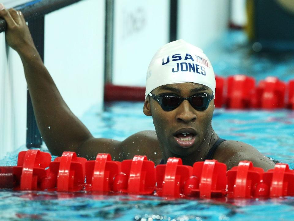 Cullen Jones in the pool at the 2008 Olympics.