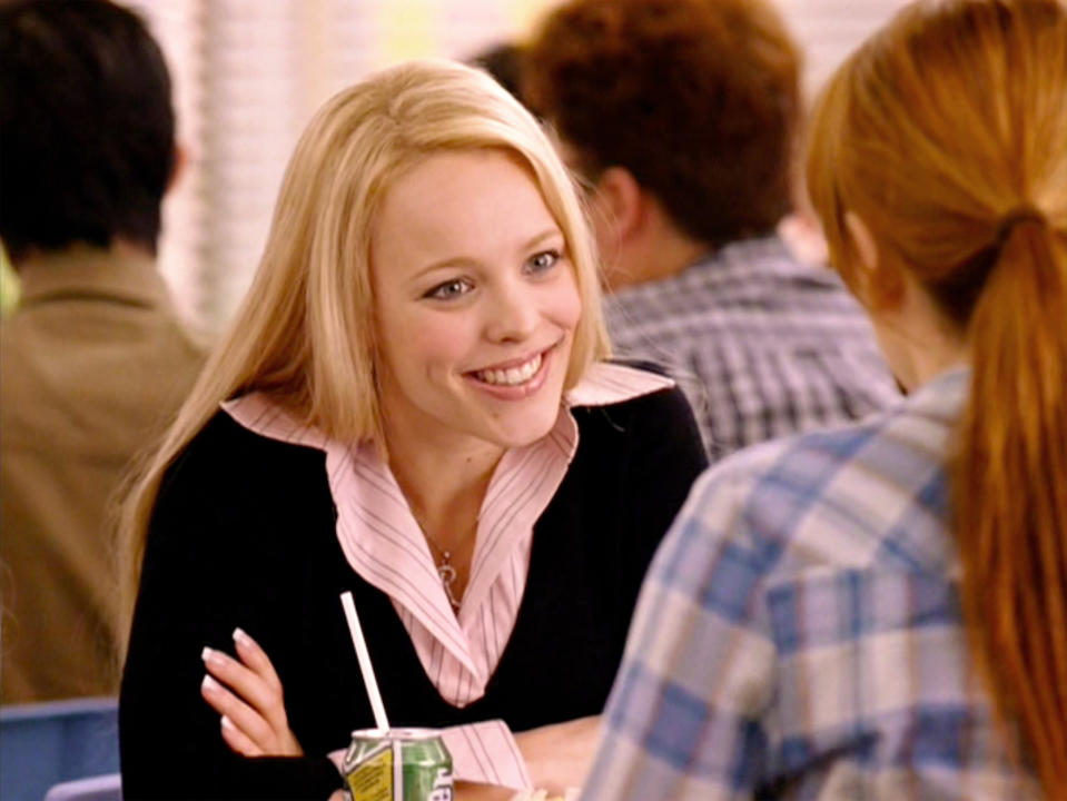 Rachel McAdams dejó huella en la historia del cine como Regina George en 'Chicas pesadas' de 2004. (Paramount Pictures. Foto de CBS via Getty Images)