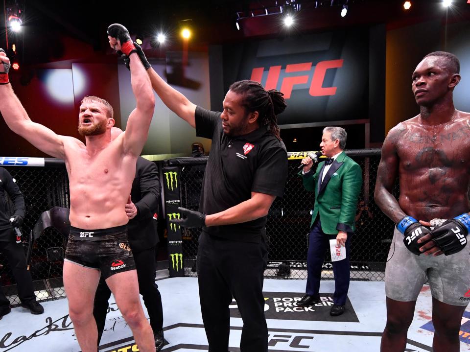 Jan Blachowicz (left) beat Israel Adesanya via unanimous decision (Zuffa LLC via Getty Images)