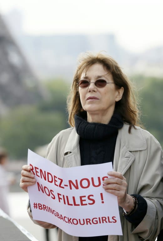 Actress and singer Jane Birkin takes part to a demonstration for the release of the Nigerian schoolgirls held hostage by the Islamists in Nigeria, on May 13, 2014 on the Trocadero plaza in Paris