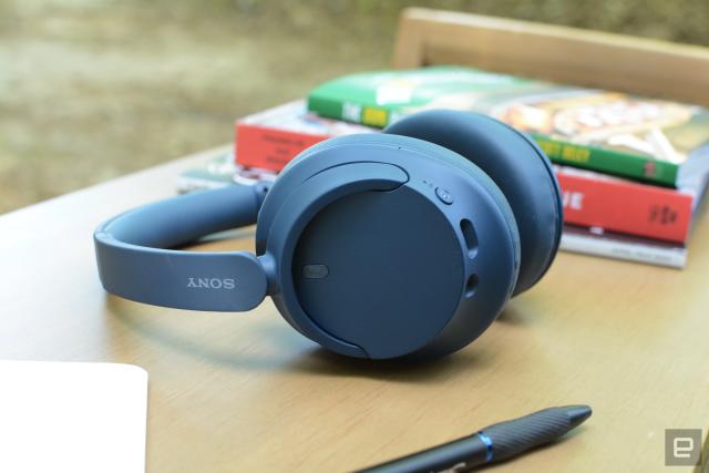 Sony WH-CH720N review: Budget-friendly headphones with