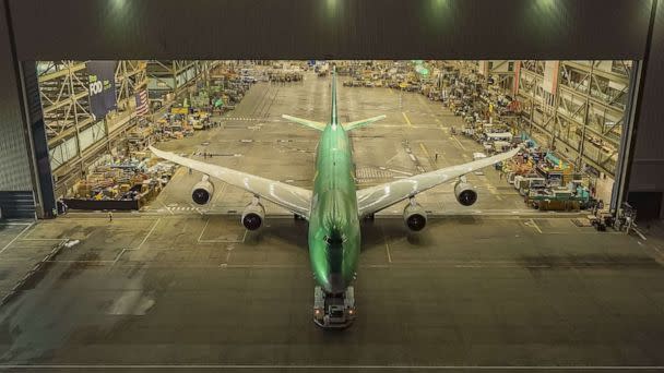 PHOTO: Boeing's last 747 rolled off the assembly line. (Paul Weatherman/Boeing)
