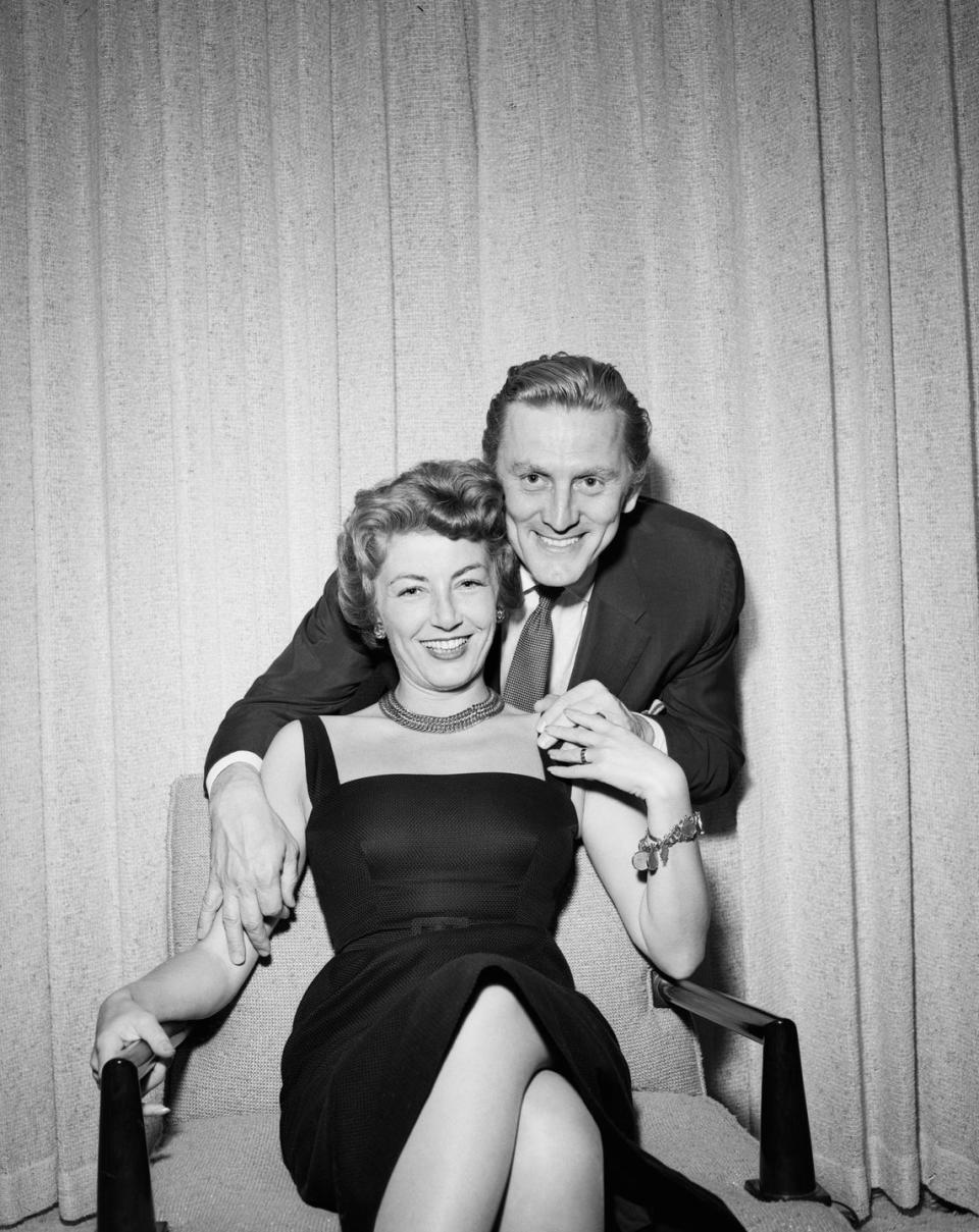 1954: Kirk Douglas and Anne Buydens