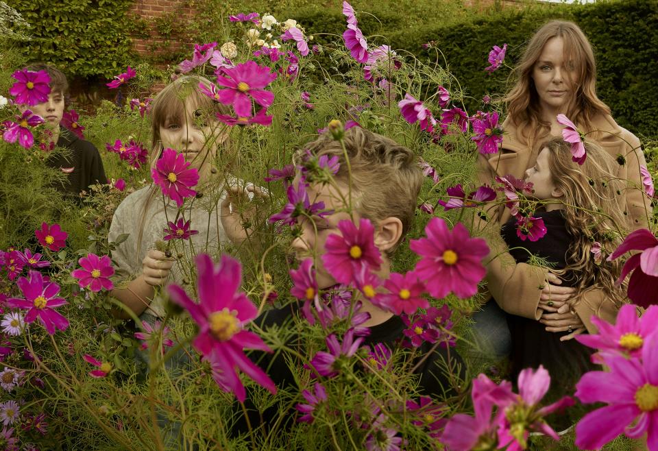 Field Day  
McCartney with her children in Gloucestershire. All wearing Stella McCartney.