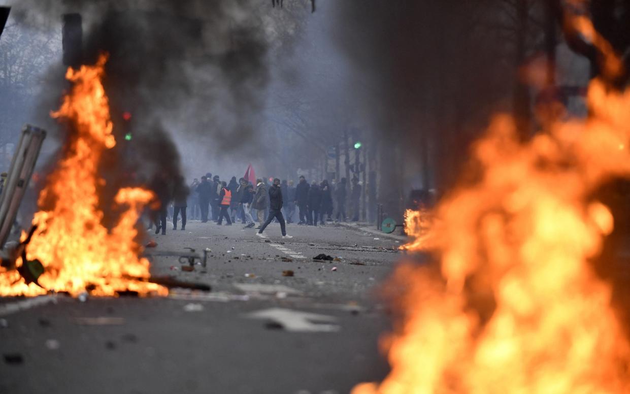 Paris riots Kurdish protesters police France crime - Julien de Rosa/AFP via Getty Images